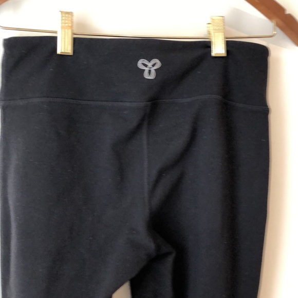 TNA Black Legginga - Picture 3 of 8